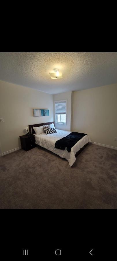 Glow Bestie Home Brampton Exterior photo